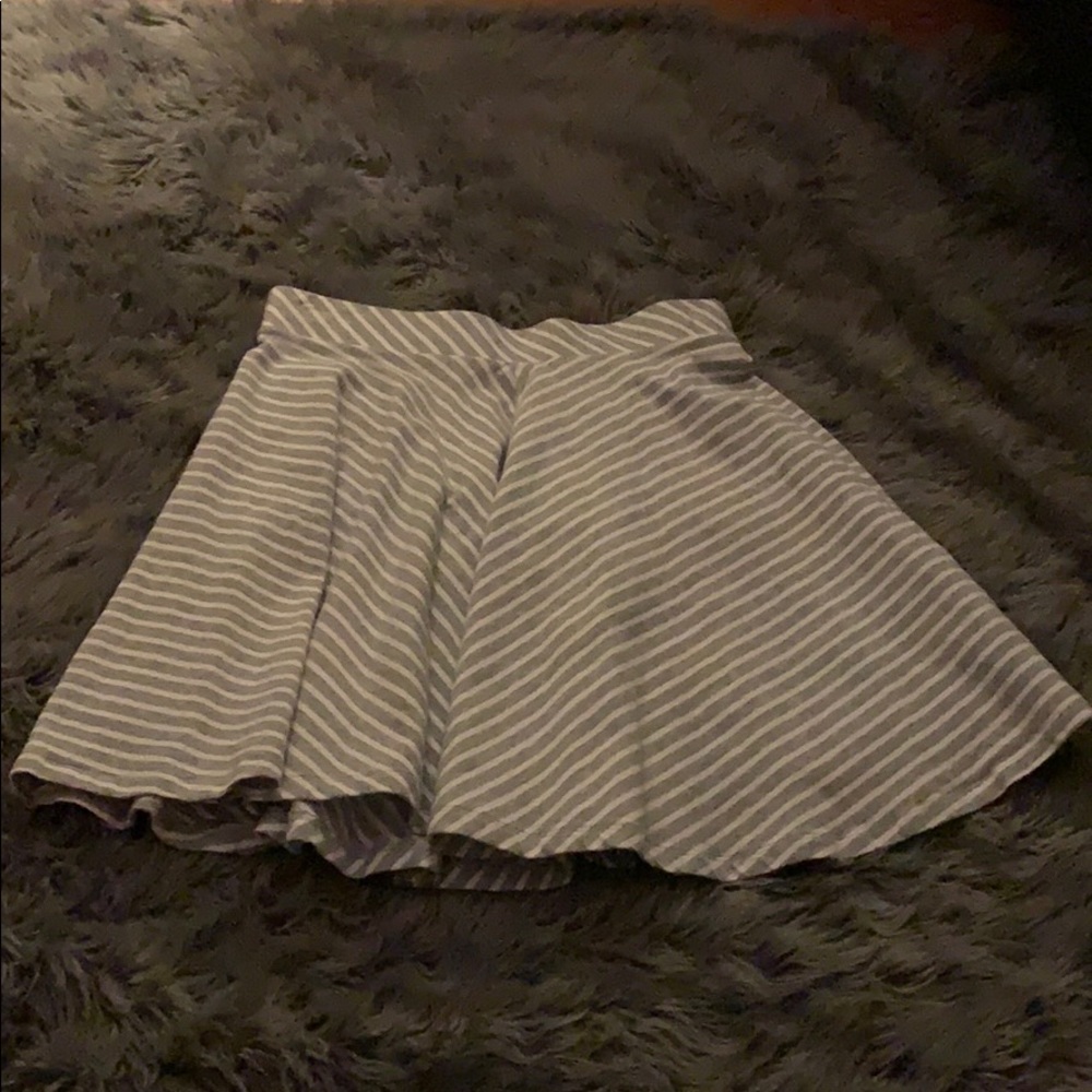 Grey and white skater skirt